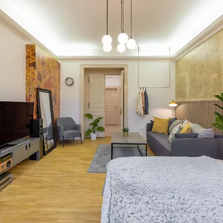 Apartment Ruska Prague Exterior photo