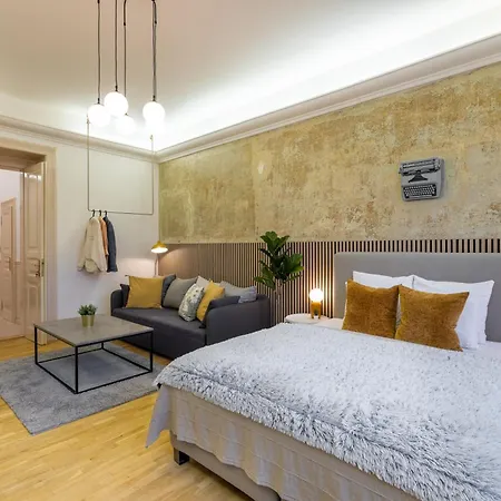 Apartment Ruska Prague Exterior photo