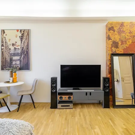 Apartment Ruska Prague Exterior photo