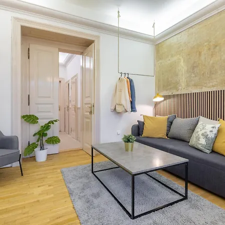 Apartment Ruska Prague Exterior photo